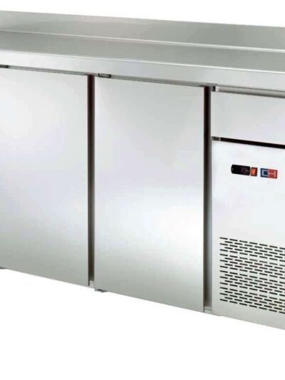 Frente Mostrador Refrigerado 4 puertas de 2542 x600 x1045h mm CORDOBA FMCH-250TV CON TOLVA PARA CAFE