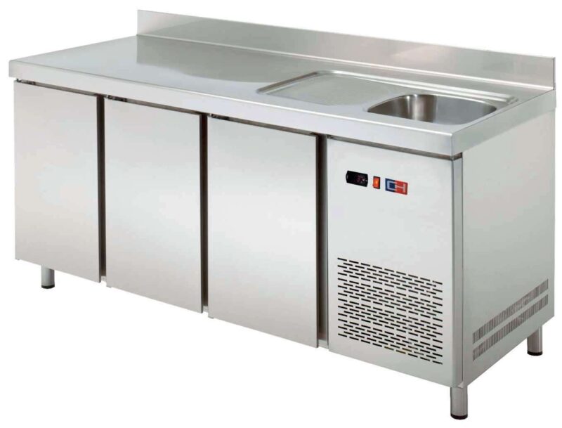 Mesa Snack Refrigerada con fregadero 3 puertas Fondo 600 de 2017 x600 x850h mm CORDOBA MRCH-200F